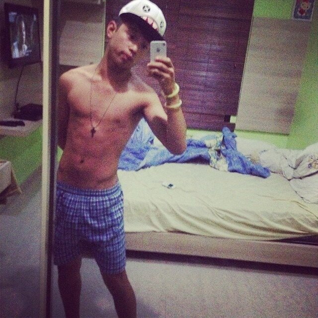 Follow my new twitter account. @joshuaskinner23 | 25CC9F66 , IG : JJoshuaskinner