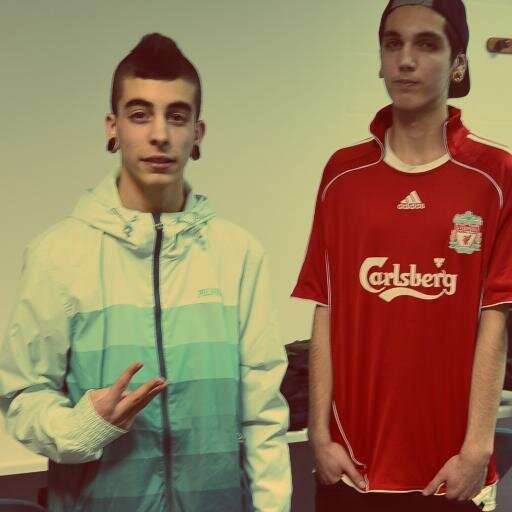 Follow us! @LautaroKiedis (KIΣDIS) and @FranLucker (ERAZER). Drum&Bass, Breakbeat and Electro.