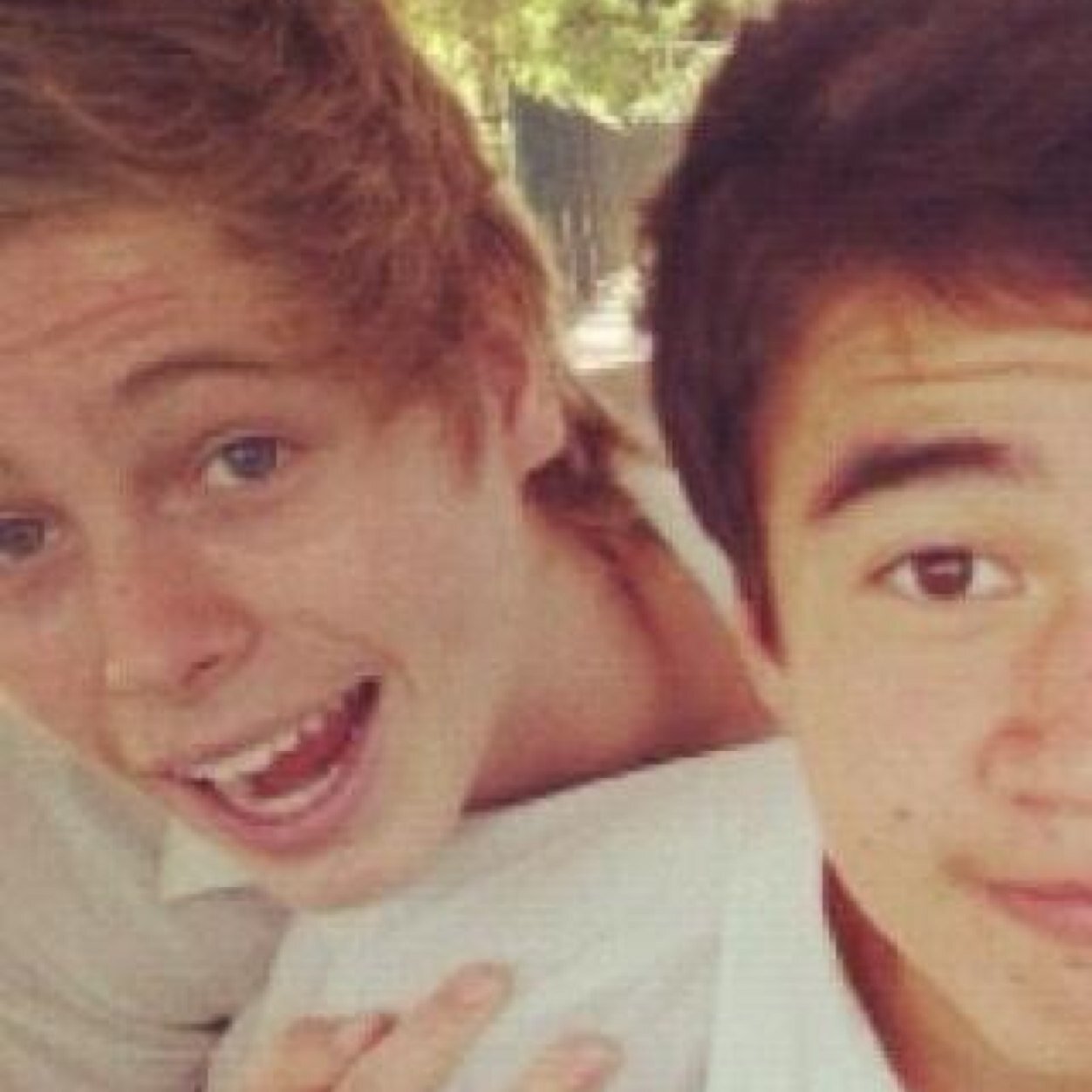 calumspuppyeyes's profile picture. 