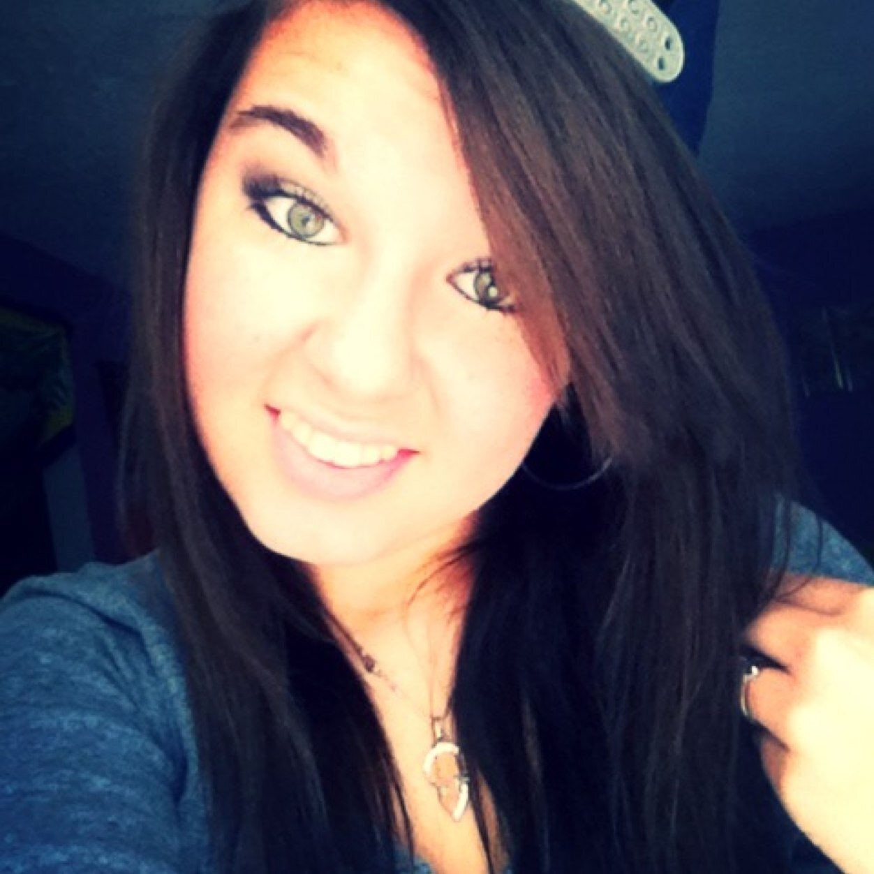 fanannah_95's profile picture. Everyone comes into your life for a reason, some good and some bad, they shape us, form us and break us, but in the end, they make us who we are!