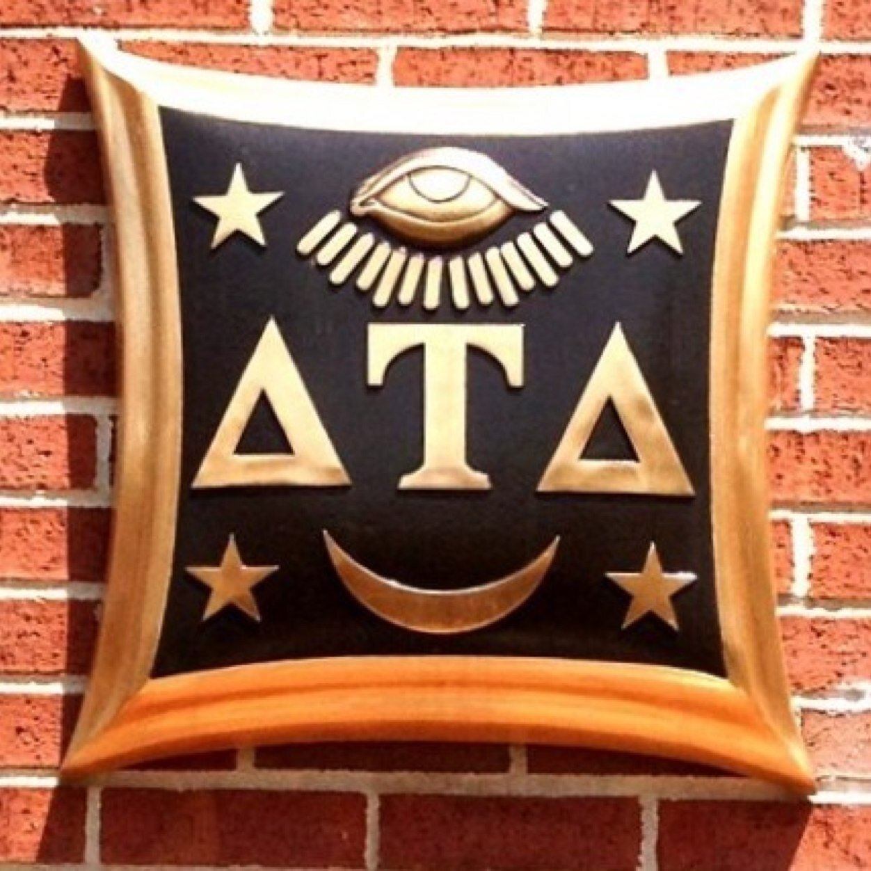 The Official Twitter of Chapter Zeta Beta of Delta Tau Delta Fraternity.