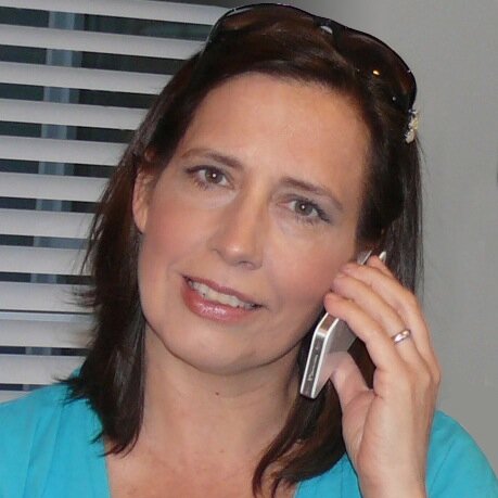 JenGroverComms's profile picture. 