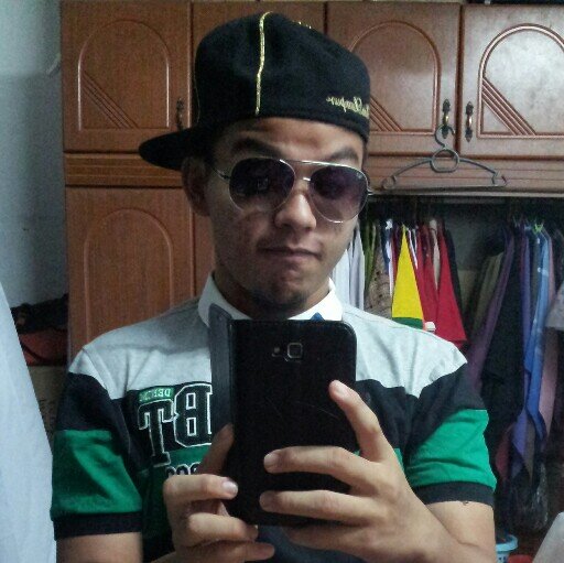 wechat id:aimancoolz_96   ‏‏‏‏سبحان الله والحمدلله ولااله الاالله والله اكبر،  follow me follow u back,no need to mention #skrillex #avicii #arminvanbuuren
