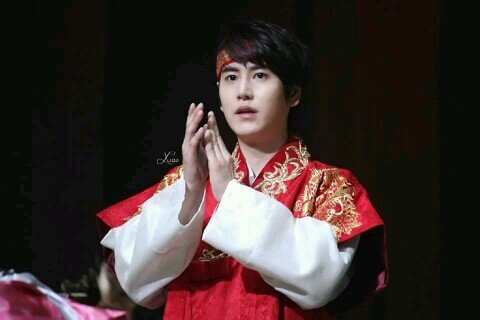 แอคนี้เอาไว้หลบเพื่อน อิอิ    แอคหลัก@kyu_bew นะค้าาาา
