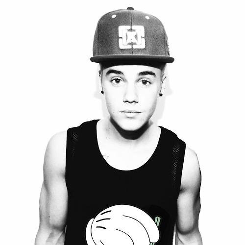 VoltaIsa's profile picture. 3ELIEVER