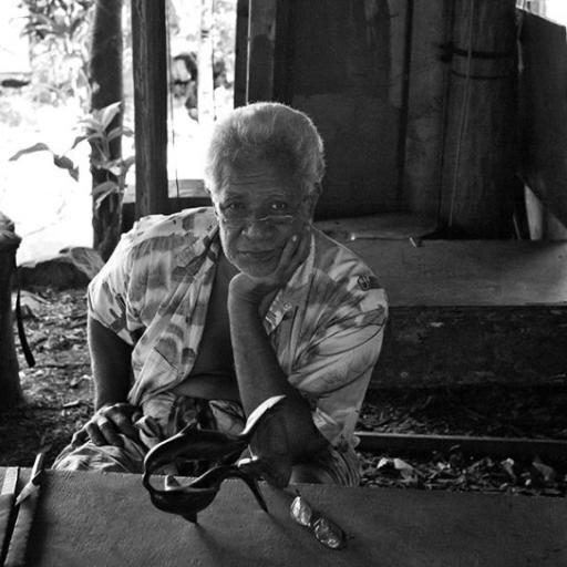 leapingporpoise's profile picture. Coffee Enthusiast | Pacific Islands Carving