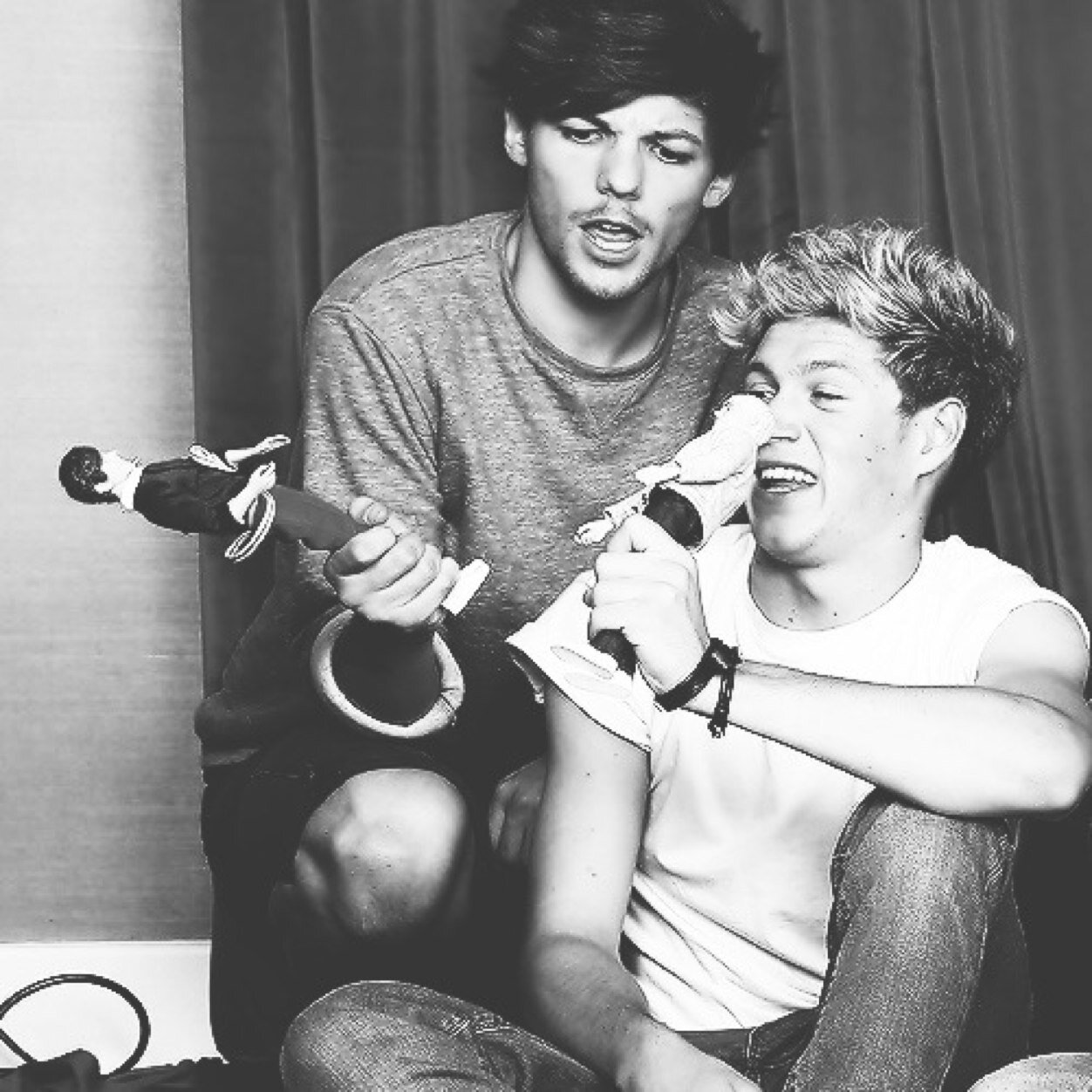 @roadylouis and @muddykissniall