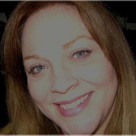 JulieKKellogg's profile picture. ☮  ♡   ツ