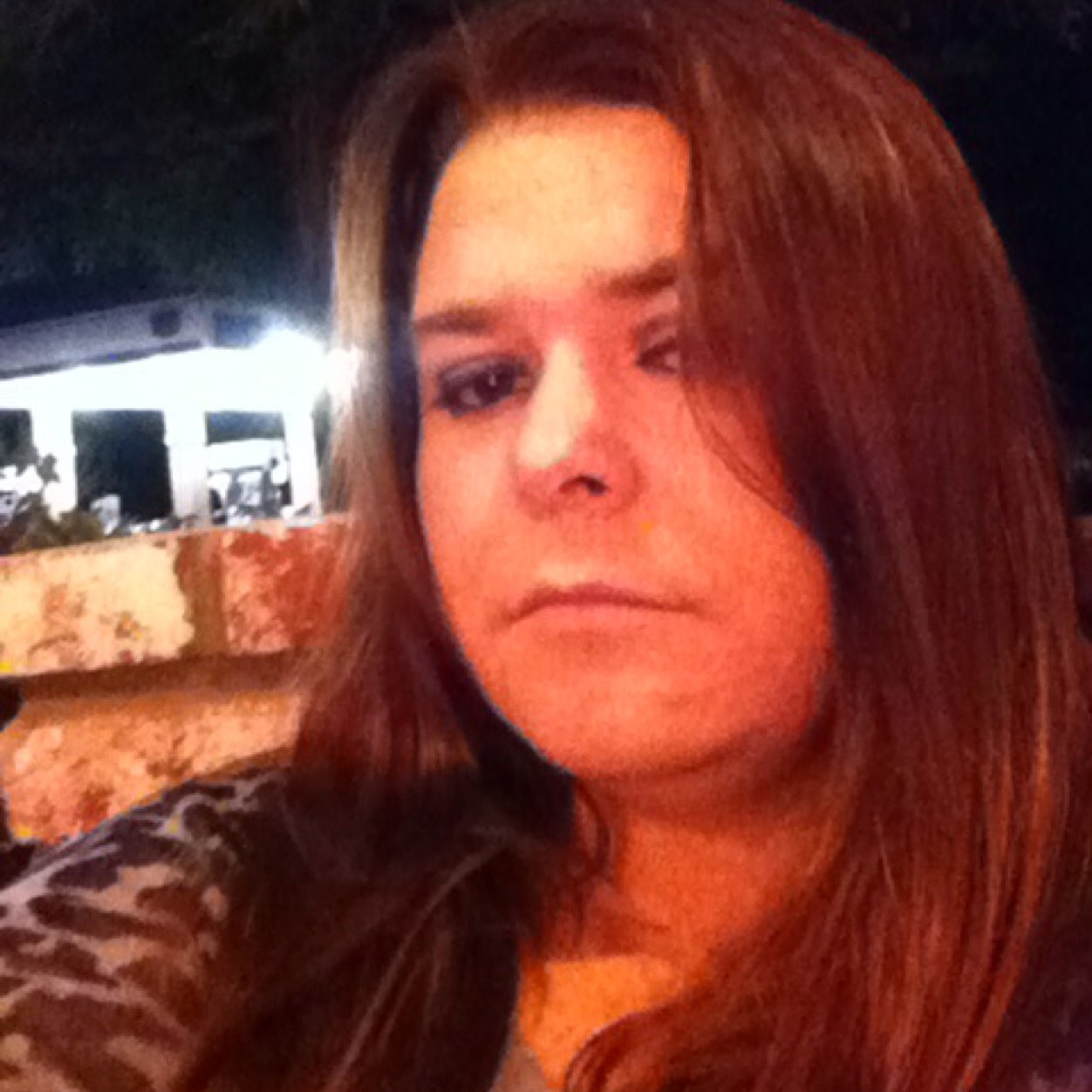 melissarob21's profile picture. 