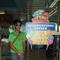 follow @lyoedenriquez