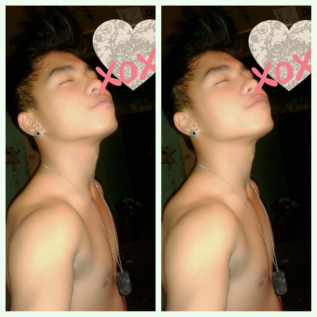 MarvinFeli's profile picture. Tambay Kahit Saan HAHA シ
Marvin Feliciano 15 yr's of age cute na kung cute :))
Ang kalandian parang pagkain lang yan. Pag nasobrahan, nakakalaki ng tyan!