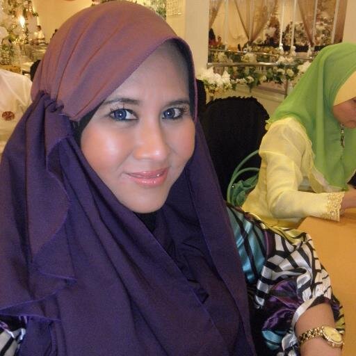 LIKE me on my official fanpage https://t.co/qjl8abI2a4…     ig: @linzainol