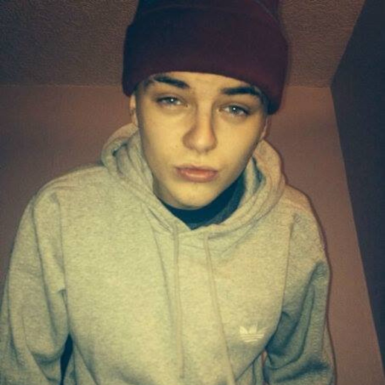 XXX porn star #StopBullying 18+ im not actually a porn star btw lol