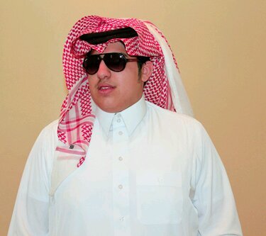 هناك قصة ‏خلف كل تعامُل مشاعِر تُحكى..♡. ،..[ visca barca ]