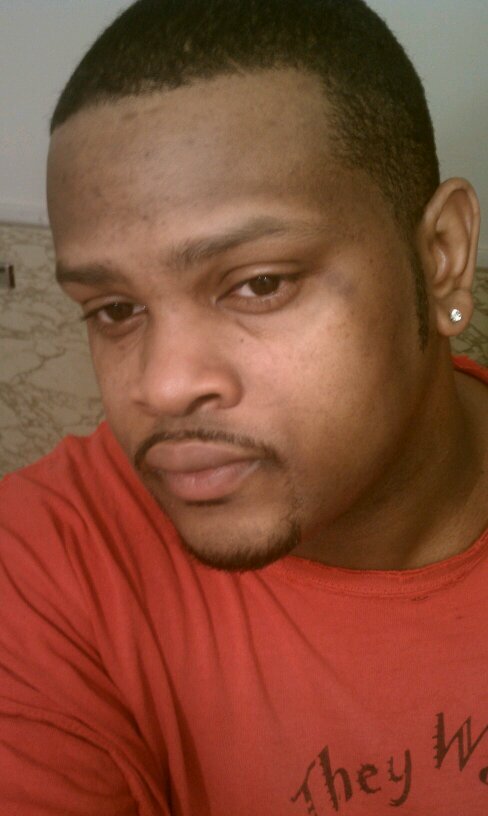 jus me...laid back individual...hit me up..follow me and ill follow back