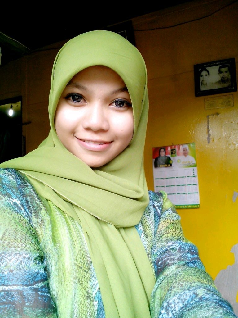 Be a good midwife. Don't be arrogant for all. Confidant.