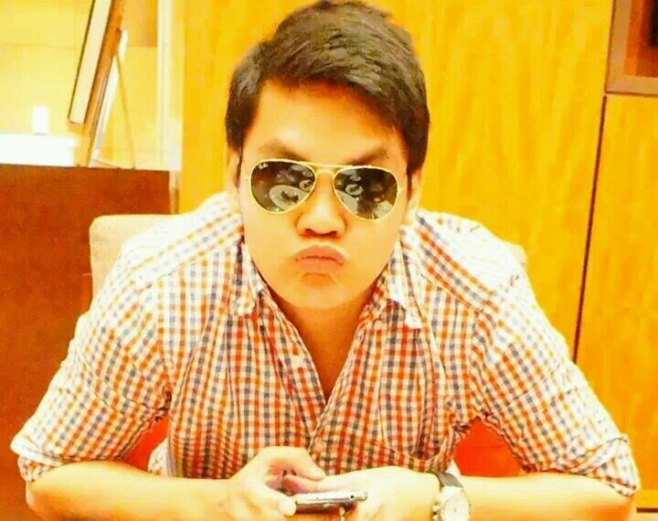 changedmanfennn's profile picture. Let it go, let it be. Just go with the flowww! BBM - 2810903D Instagram - fenwickmikhael