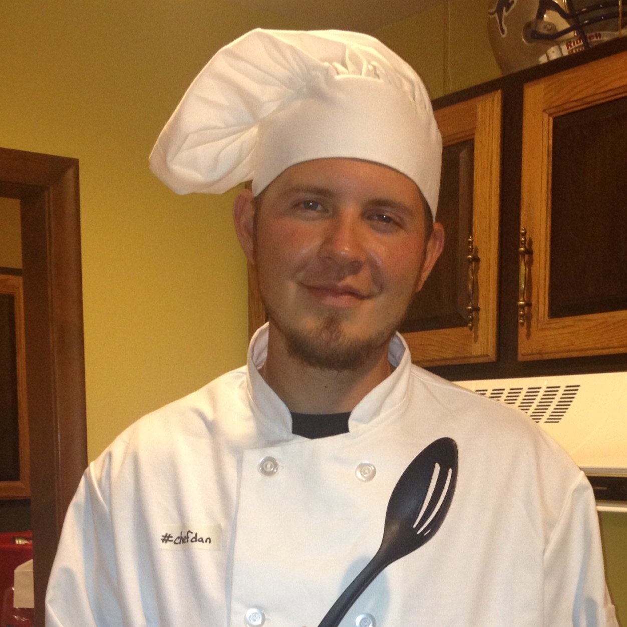 gharris24's profile picture. Mmmmmm food and stuff