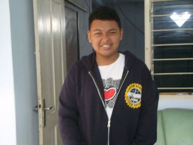 I school in Junior High School 3 Blitar  nine grade a || Love you onong {} :*