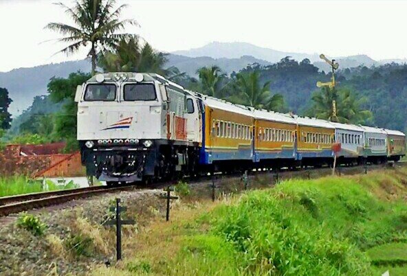 Info-info mengenai Perkeretaapian Cianjur, Layanan Kereta Api Siliwangi Relasi Cianjur-Bogor PP
e-mail: Keretacianjur@yahoo.co.id