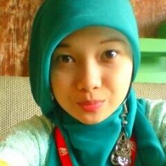 Puti Mayang Raschania, personal, me, myself, and I...MUFC Lover..
