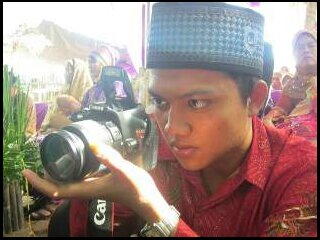 Lakukan amal ibadah yang terbaik hari ini... Karena besok belum tentu melewatinya...