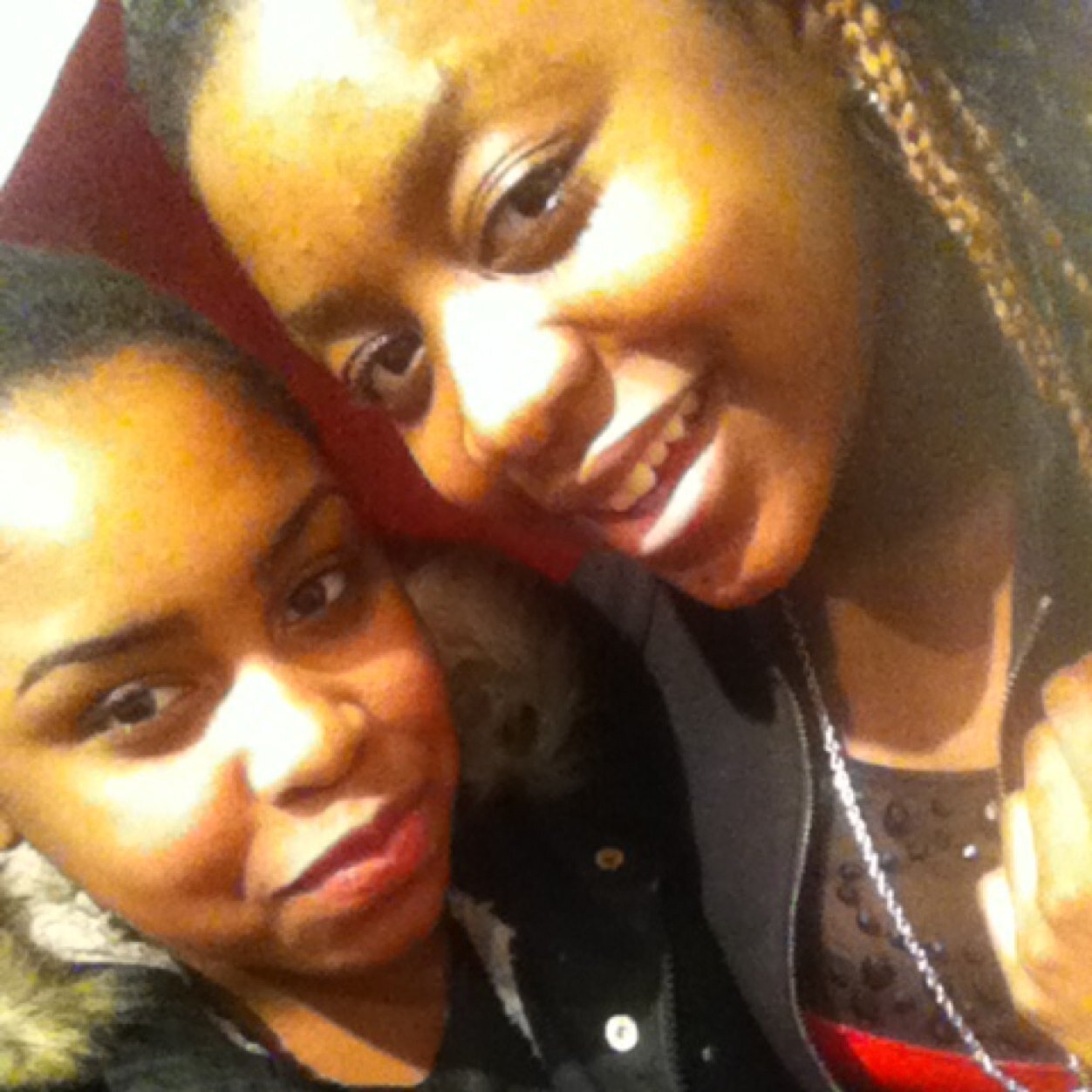 C'est moi RuthLaZ. Follow me & J'te Follow Back (Peut-être) #Team243 - 244