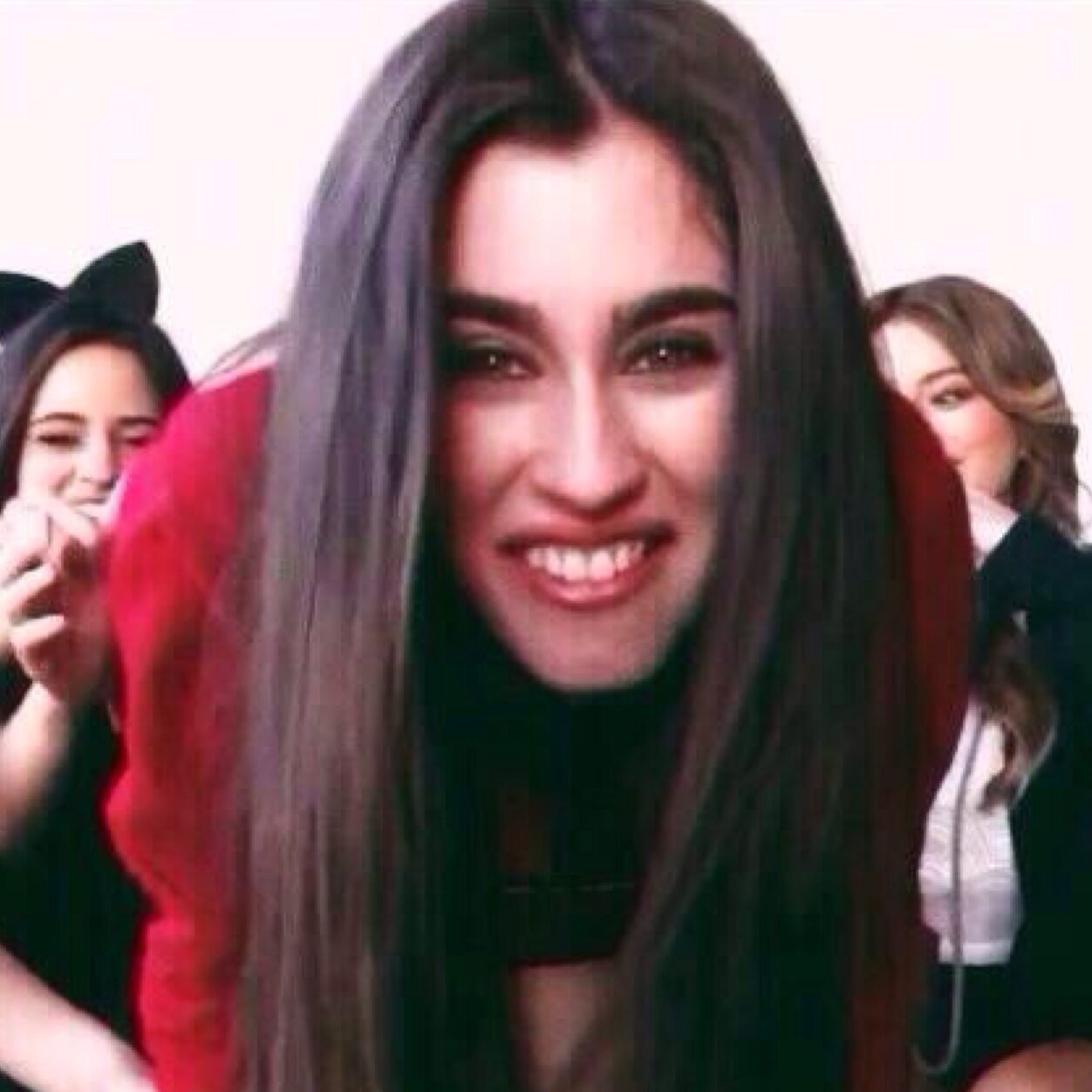 hello beautiful i hope you're having the best day of your life today please dont give up // follow @allysjauregui thank you i love you