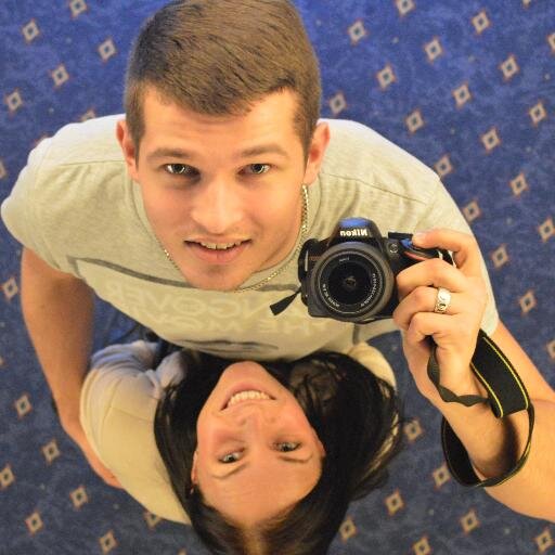 AndzaK's profile picture. 