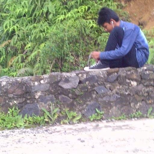 You like my Twitter? do not need a lot of clays (nephew);) Just follow directly