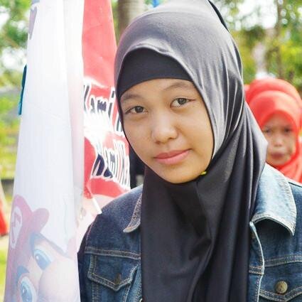 nuraisah|mencintai Allah swt|smk 1 sidenreng|XII ADM 3 perkantoran|agoezriadi