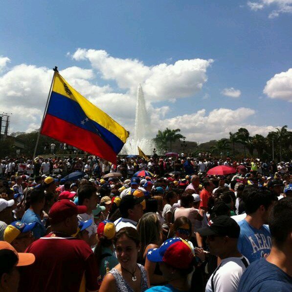 ata1976's profile picture. 