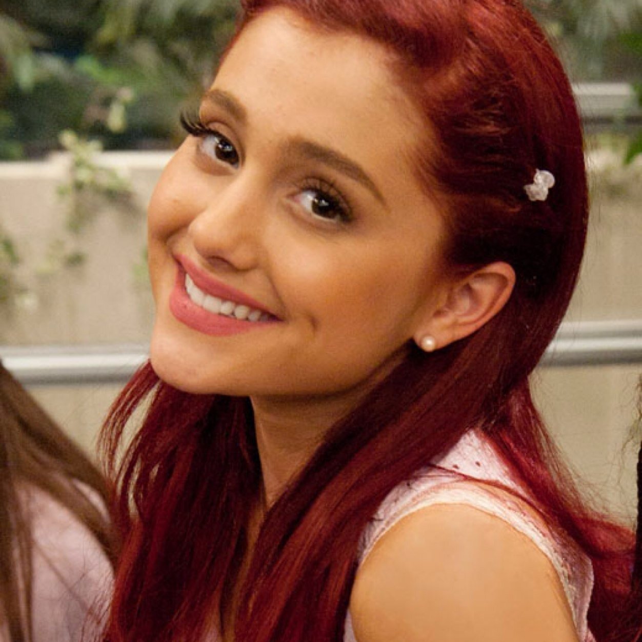 Hi i'm Cat! I LOVE Bibble,Unicorns and Candy! :] ❤️ (Not Ariana,she is @ArianaGrande