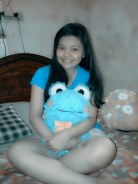 Berdoa selalu ada rezeki untukku dan keluargaku :) cari uang yg banyak buat ke paris  ʃƪ´▽`)(´▽`ʃƪ)RPU one heart ♡