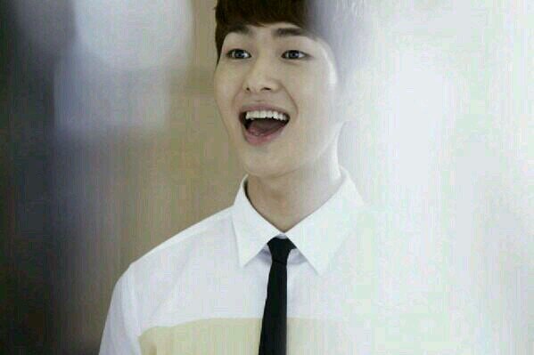 อันยอง ผมอนยู ฟอลมาคุยกันนะ~ผมกัดถ้ากัดผม [ real @skehehdanfdldi ] open:120114 #ชาววังแฟม #แฟrงค์line #แก๊งค์อิ้อิ้ซ่าห์ #โนเวิ้งไลน์