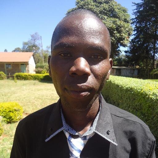 a smart guy who like to do Specific job,Measurable         and attainable at the same time being Realistic and Timely.