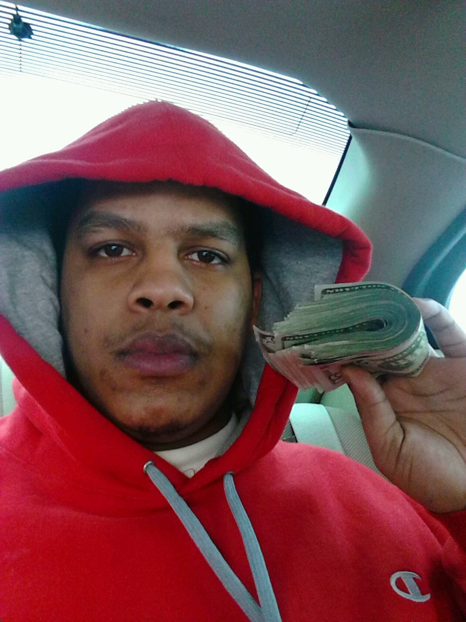 ITS LIL POOK AN ME AGAINST THE WORLD.FUCK IT