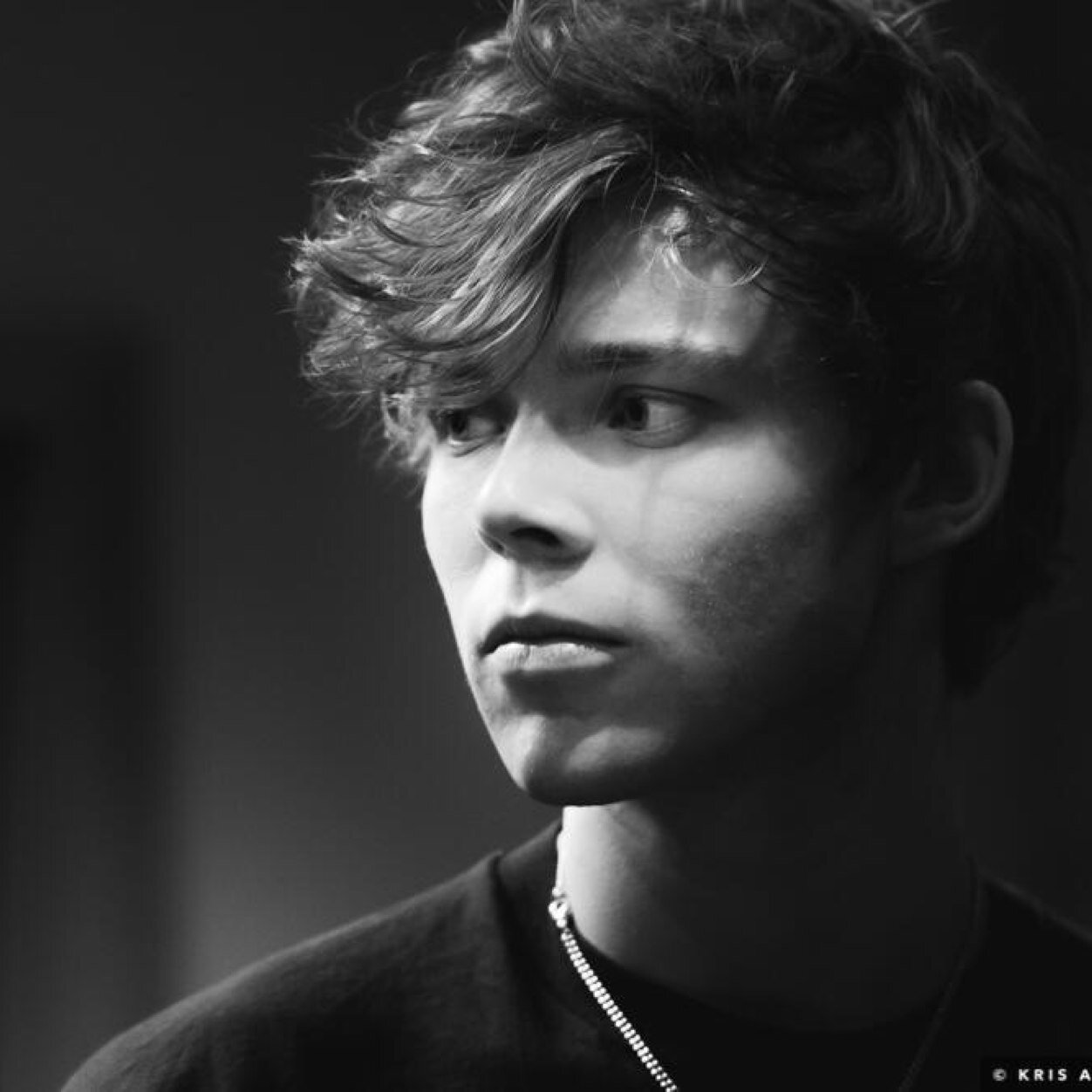 Hey! Gave you a free follow! Please follow @istayfor5sos bc goal.. Thank you if you did! Stay fab xx