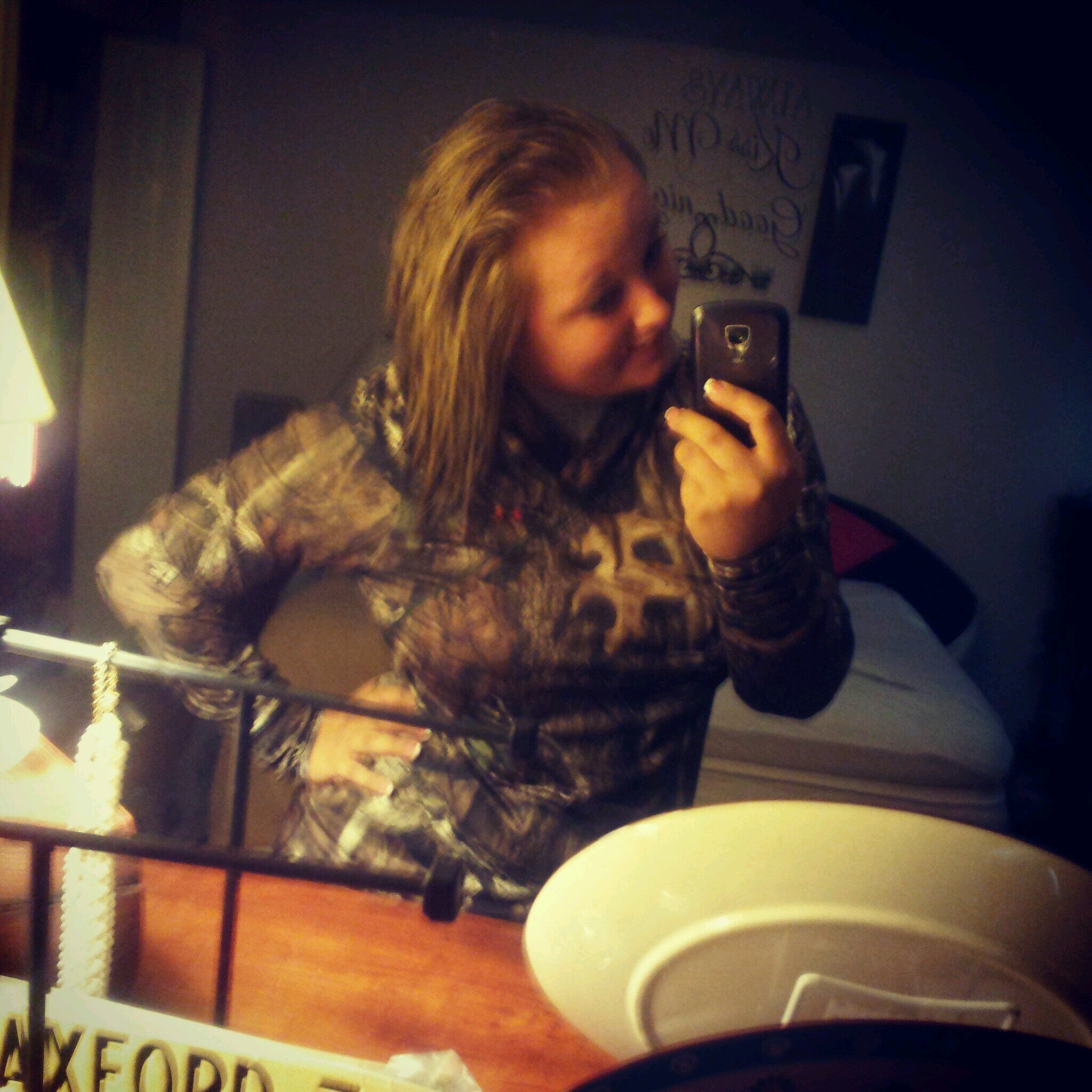 19 years young Outgoing,Determined,love archery an fishing! bestfriend @OneTuffLove amazing boyfriend @AxfordJarrod Follow me , ill follow back ☮.