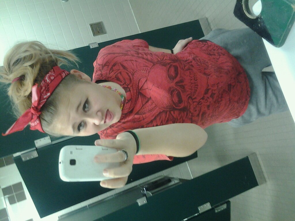 in high school.. love smoking weed
