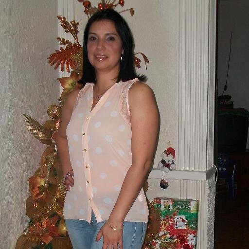 olita2305's profile picture. madre,  esposa, hija y también VENEZOLANA