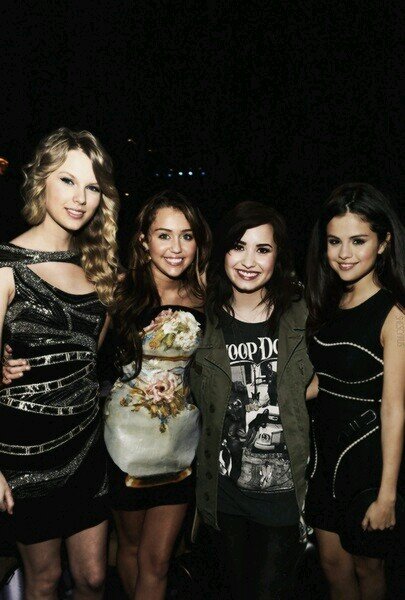 MaiteRojas69's profile picture. 