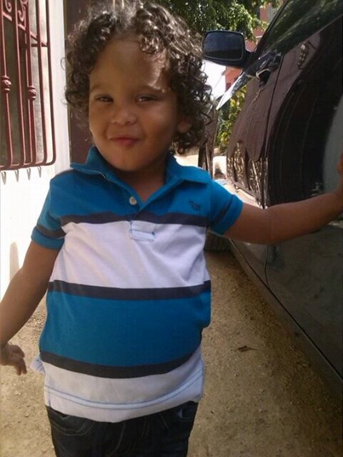 Me conocen como una persona sin berguenza pero no buscan☺ dentro de mi para ver la persona que llevo dentro♦