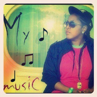 Ya Pretti Boi *Stud* Lesbian...Culinary Arts Major..Crazy..Funny...mmmm just get to know me  #teamprettiboi #teamlesbian #teamstuds #teamrican ™