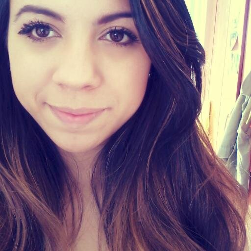 Sentimentos, Deus. Lara, mamãe, papai, educação, laranja, ler s2. Eu sou formada por tudo o que amo, fim :)