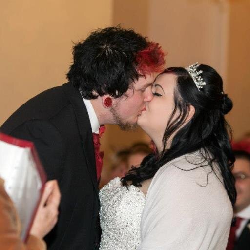 Twenty-something Wedding Blogger & small wedding business owner. Anything that glitters & cars are also a weakness!