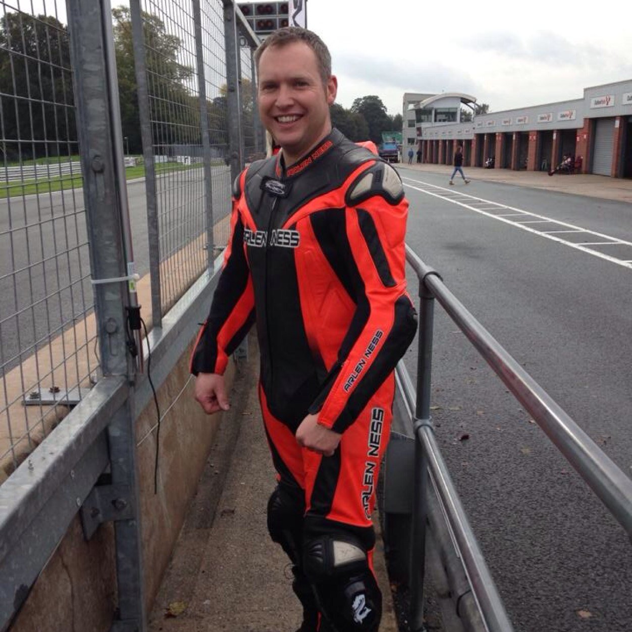 Paul Milburn (milburnpaul) Twitter