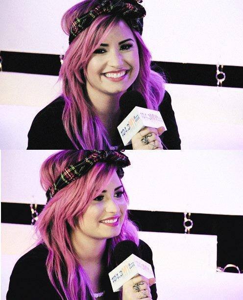 I'm Directioner. I'm a fan of Demi, Cher and Little Mix.

''Nothing is more beautiful than smile that has struggled through tears.'' -Demi Lovato