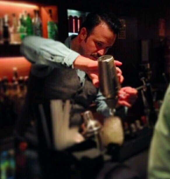 Discovering the next, mixing the life. Brand Ambassador Diageo Reserve.