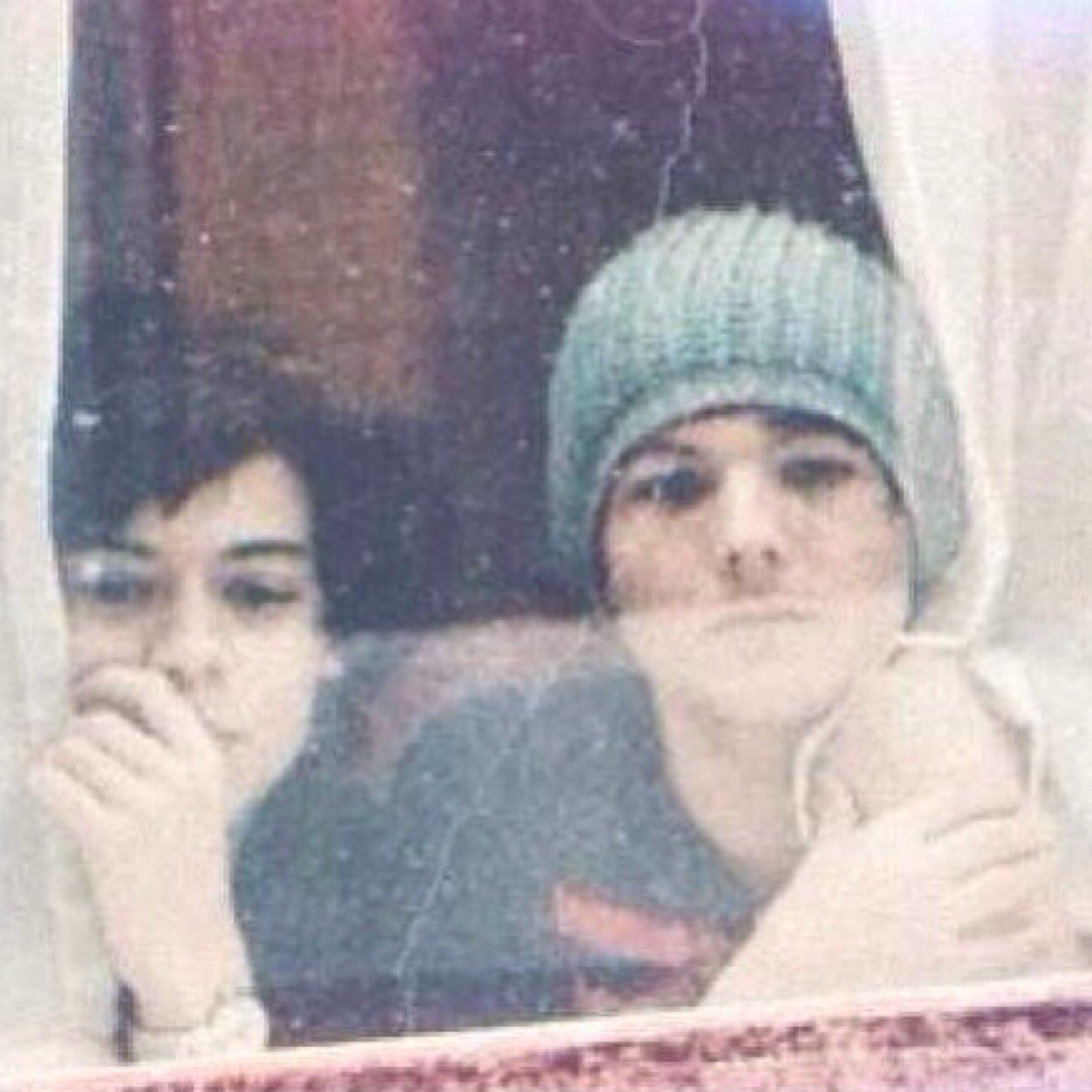 so yeah a bunch of bands decided to destroy but save my life ya feel ? :-) // #larrysdickclique